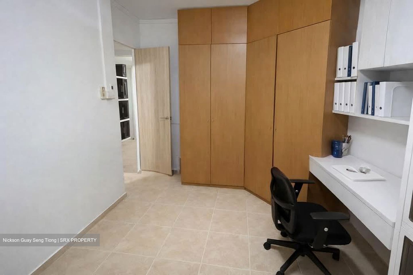 Blk 233 Compassvale Plains (Sengkang), HDB 5 Rooms #546808031